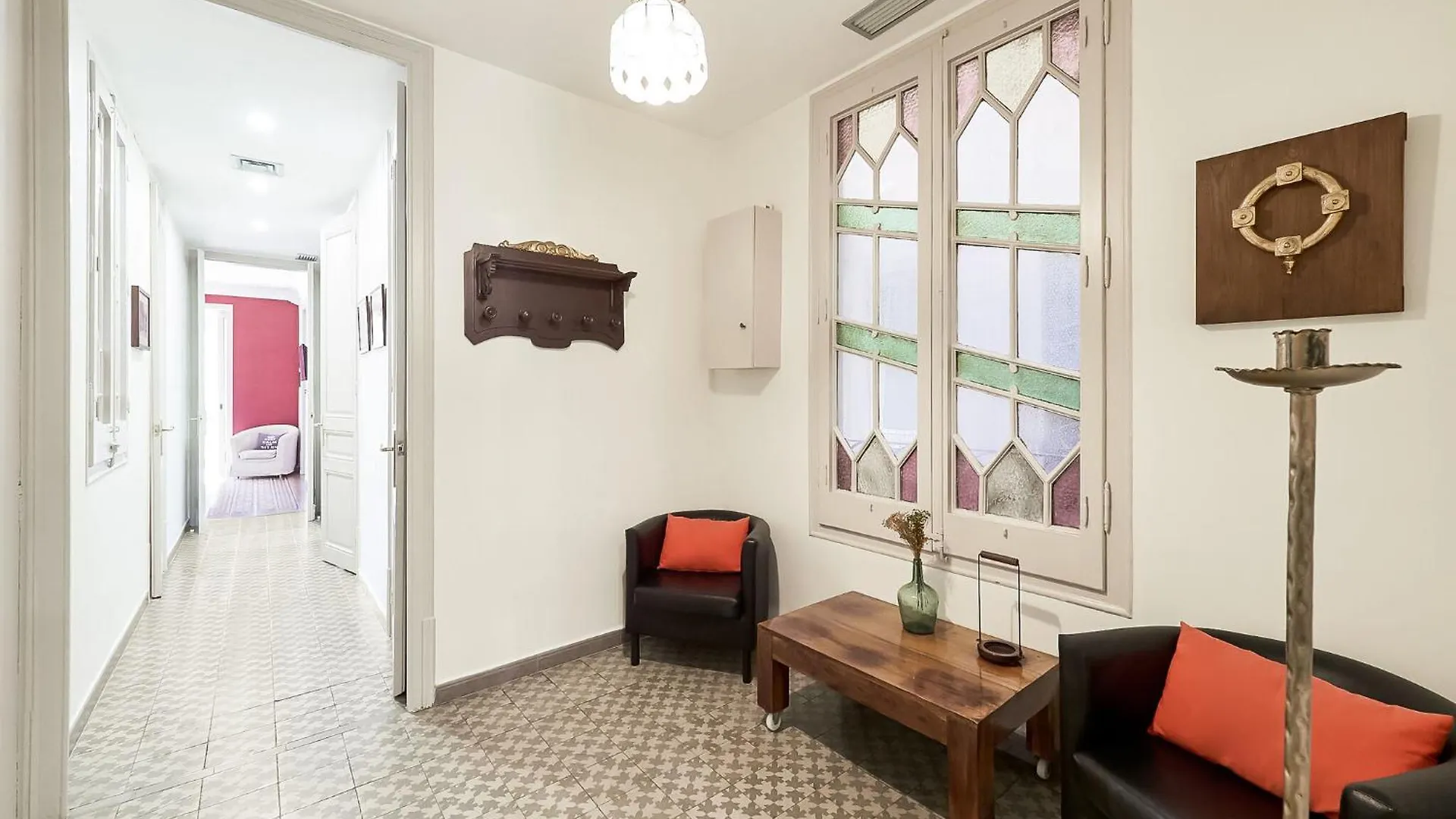 Modern Villa In Eixample With Sea Near Барселона Апартаменты