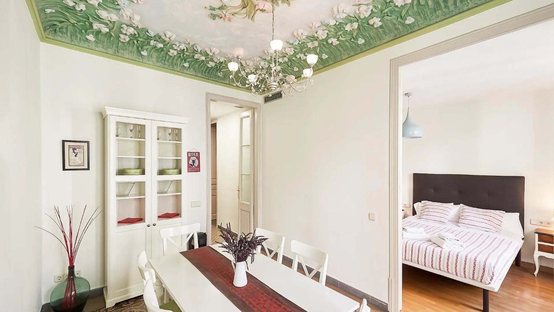 Modern Villa In Eixample With Sea Near Барселона 0*,  Испания